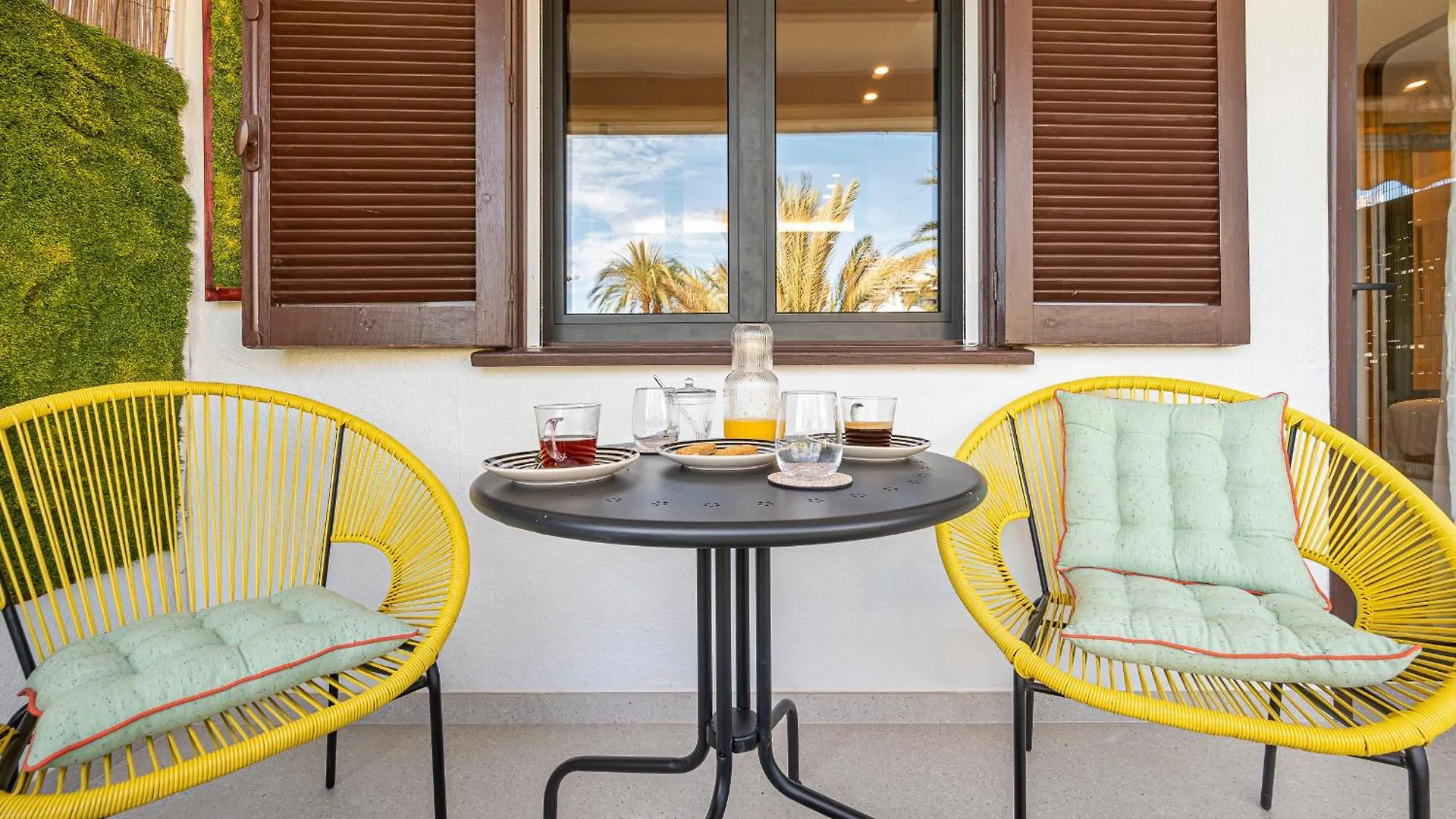 Apartment Newly Renovated Studio In Golden Mile W/ Pool Marbella Spain