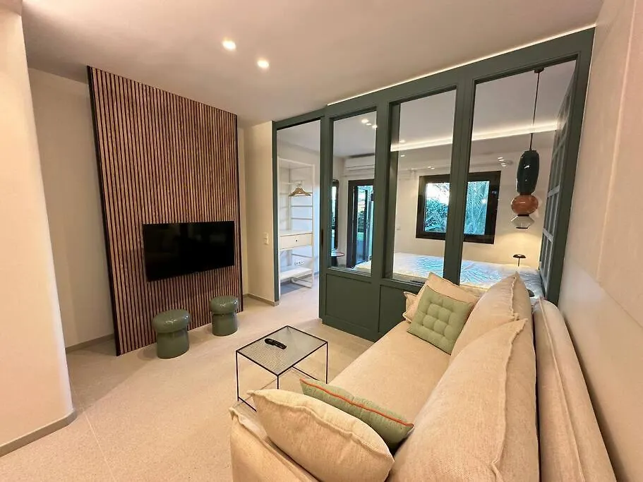 Newly Renovated Studio In Golden Mile W/ Pool Marbella Apartment